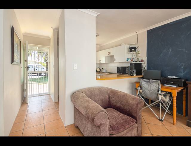 2 BEDROOM SEMI DETACHED SOLD IN BLOUBERG SANDS